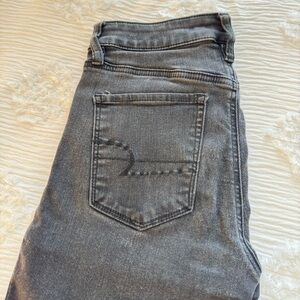 American eagle high waisted jegging size 4s